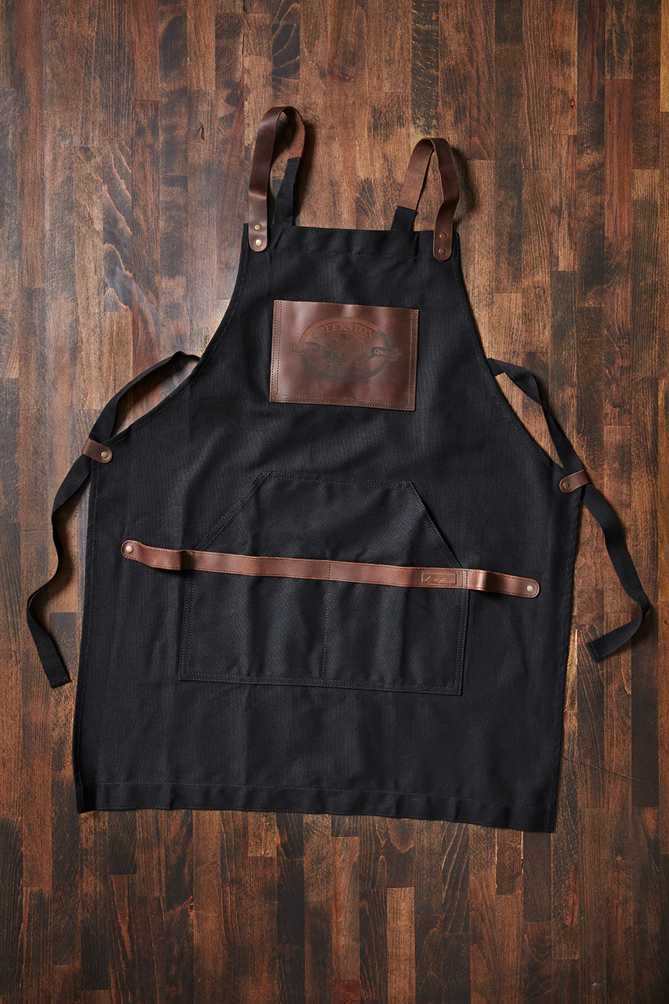 Creekstone Farms Leather Patch Apron - Image 3